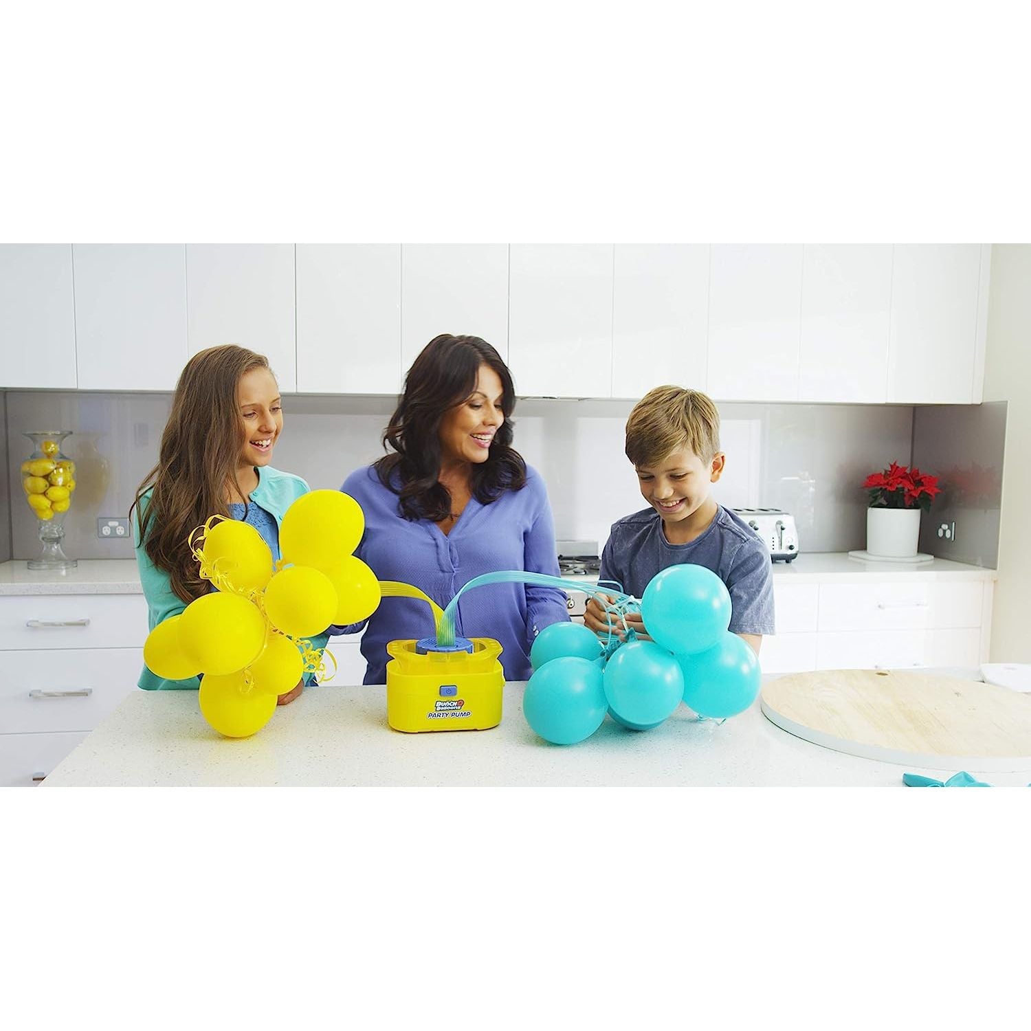 Zuru - Bunch O Balloons Starter Set mit elektrischer Party Pumpe und 16 selbstverschließenden Partyballons