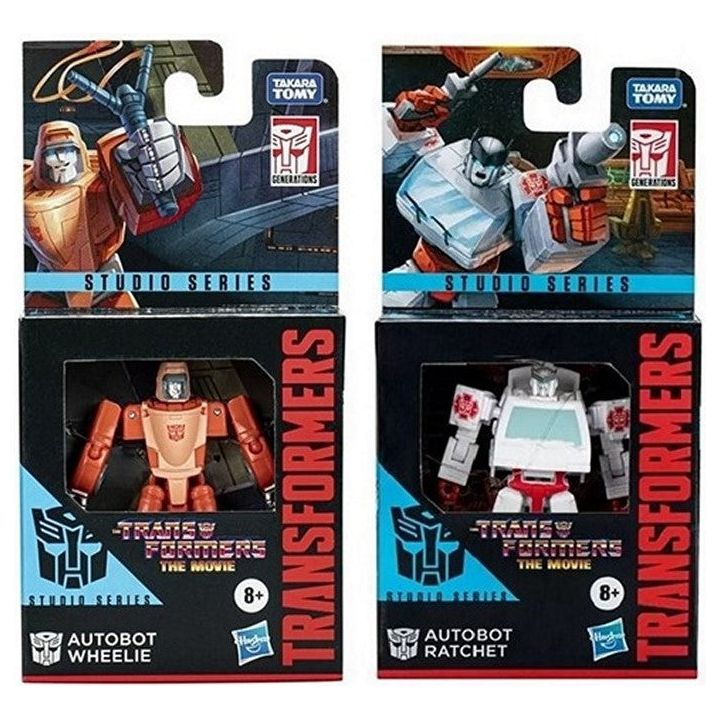 Hasbro - F31355C02 - Transformers Generation Studio Series 2 - Autobot Ratchet oder Autobot Wheelie