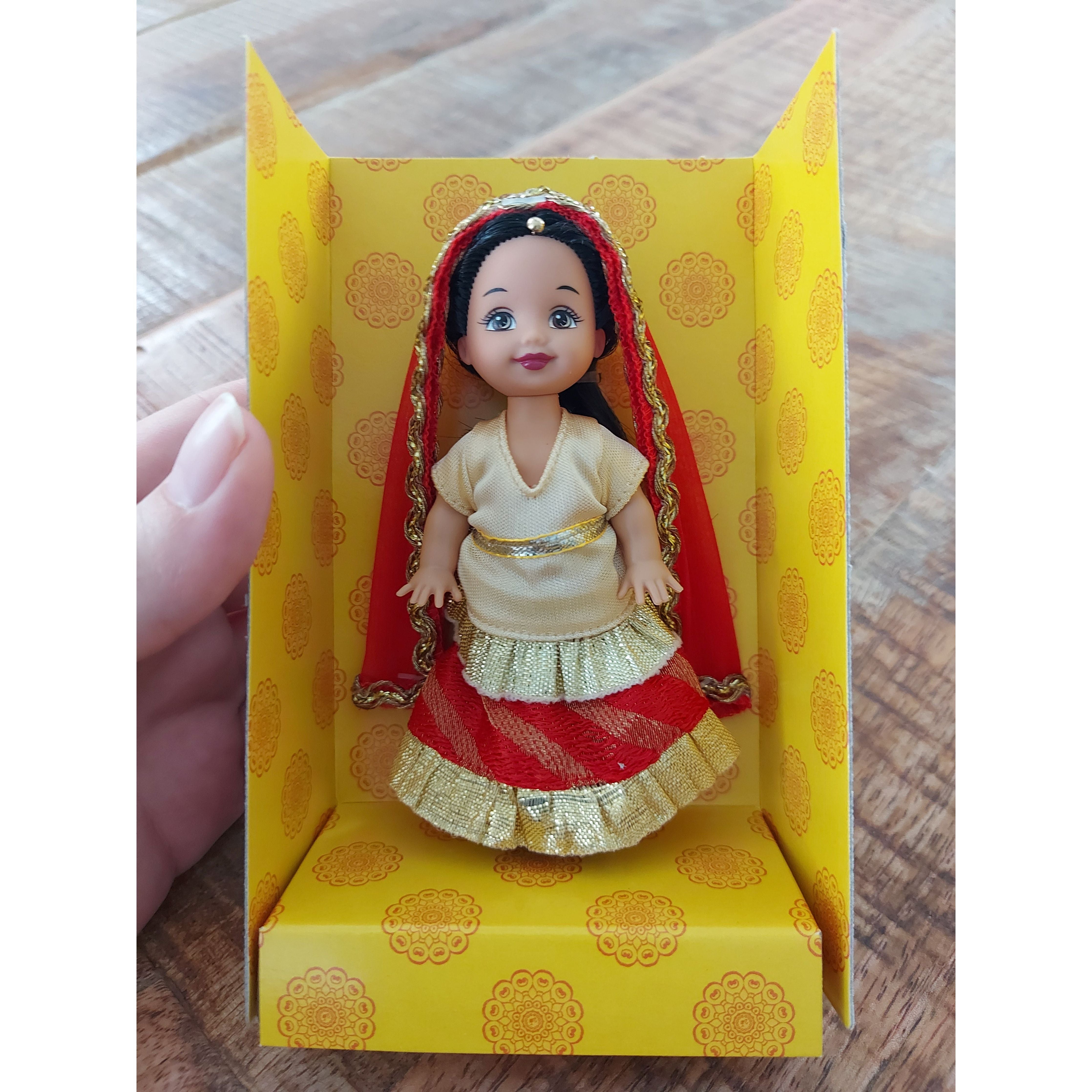 Mattel - BARBIE CHELSEA Bollywood Princess Puppe