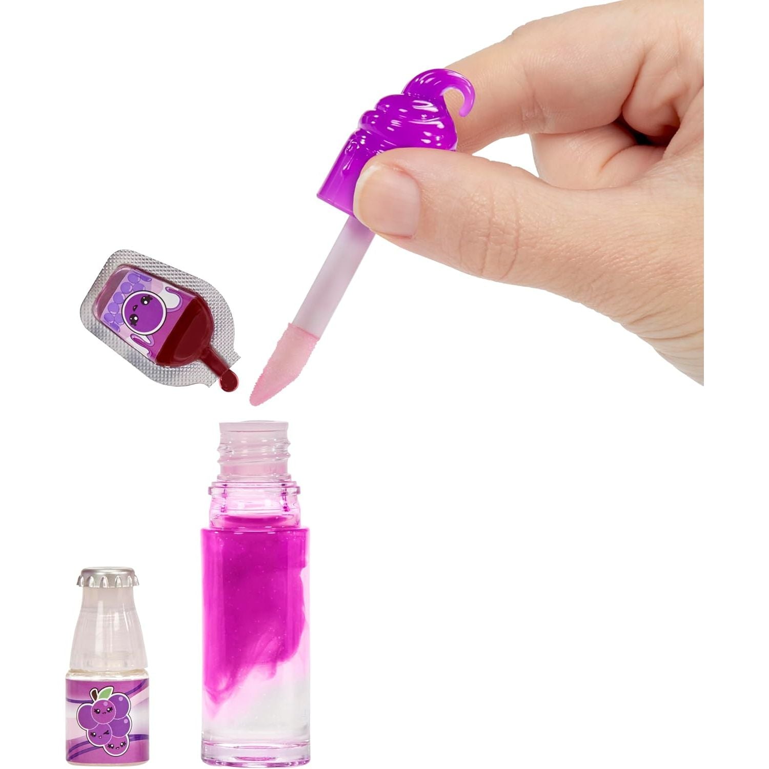 MGA - 120698-EUC - Yummiland - Duftende Puppe mit DIY Lipgloss-Set