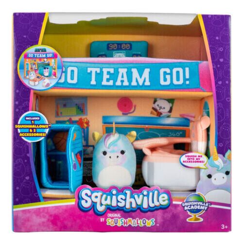 Jazwares SQM0325 - Squishville - Weiches Plüsch-Spielset, Mini-Plüsch-Squishmallows, 5 cm, Zubehör, Schule